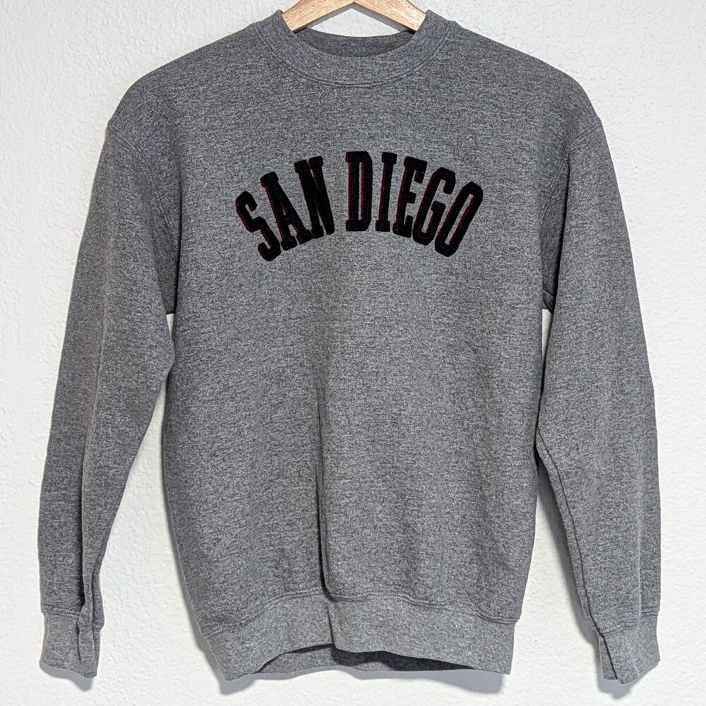 Gildan Heavyweight San Diego Heavy Blend Sweatshirt Gray Youth L or W XS